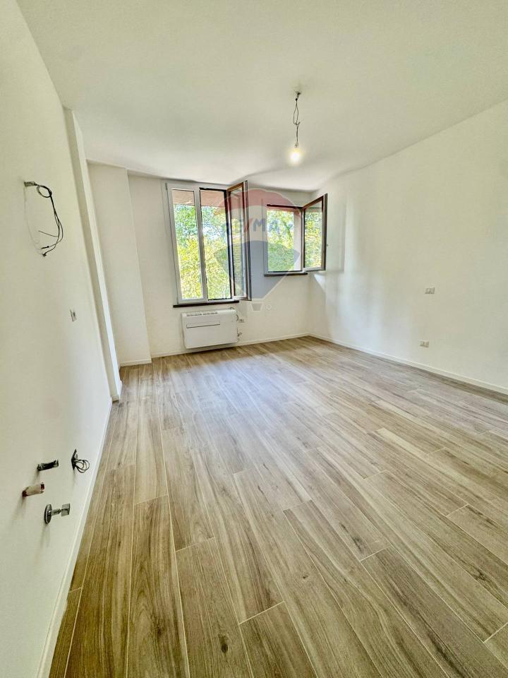 appartamento in vendita a Milano in zona Corvetto