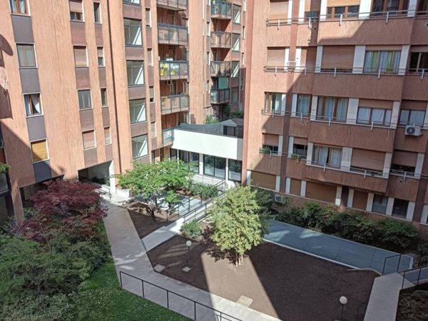 appartamento in vendita a Milano in zona Il Portello