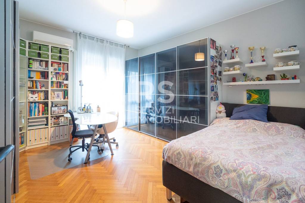 appartamento in vendita a Milano in zona Forlanini