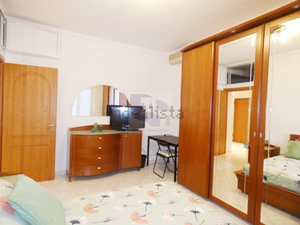 appartamento in vendita a Milano in zona Famagosta