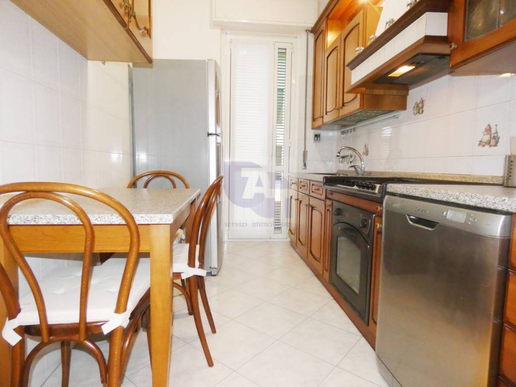 appartamento in vendita a Milano in zona Famagosta