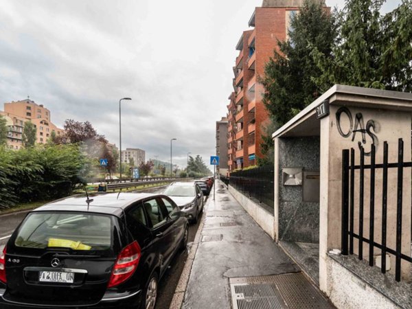 appartamento in vendita a Milano in zona Crescenzago