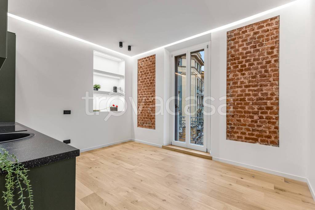 appartamento in vendita a Milano in zona Loreto