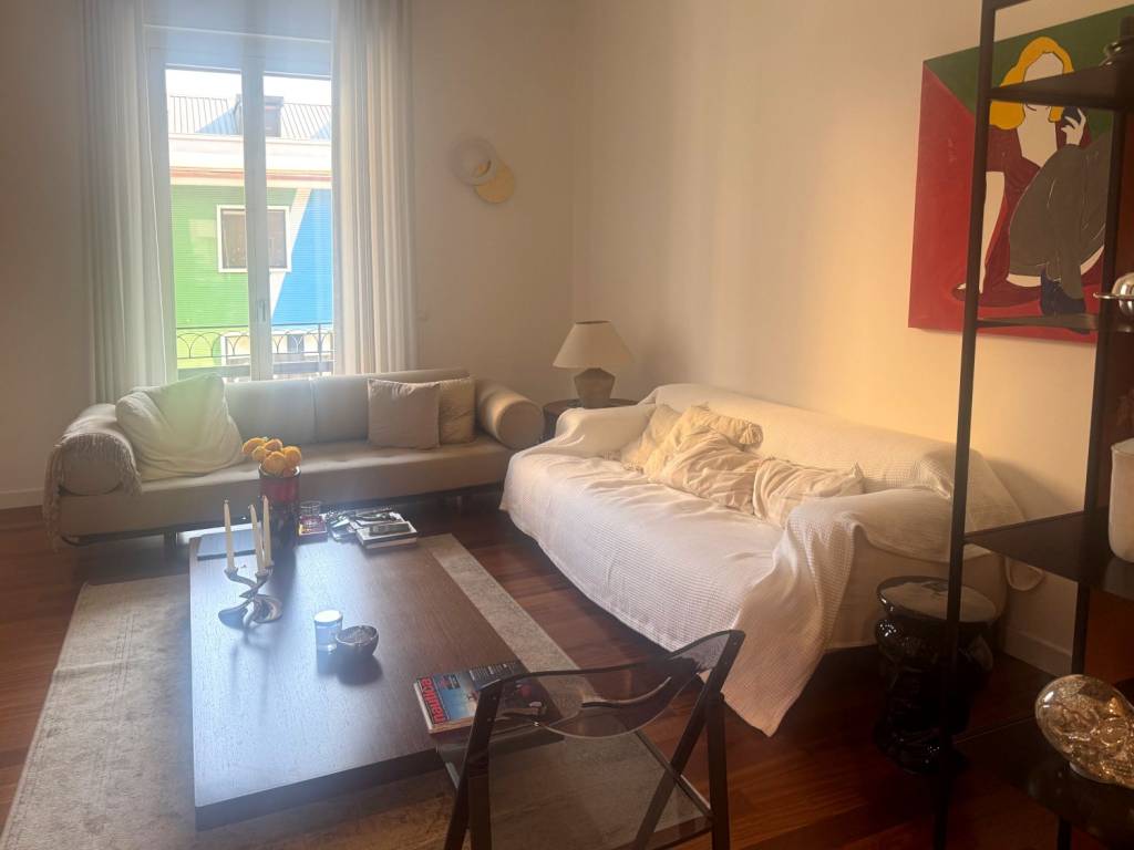 appartamento in vendita a Milano in zona Centro Direzionale