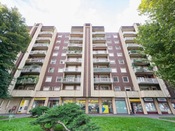 appartamento in vendita a Milano in zona San Siro