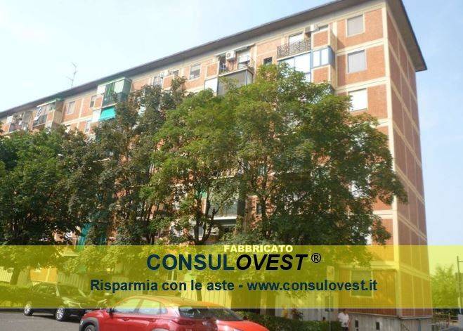 appartamento in vendita a Milano in zona Quartiere degli Olmi