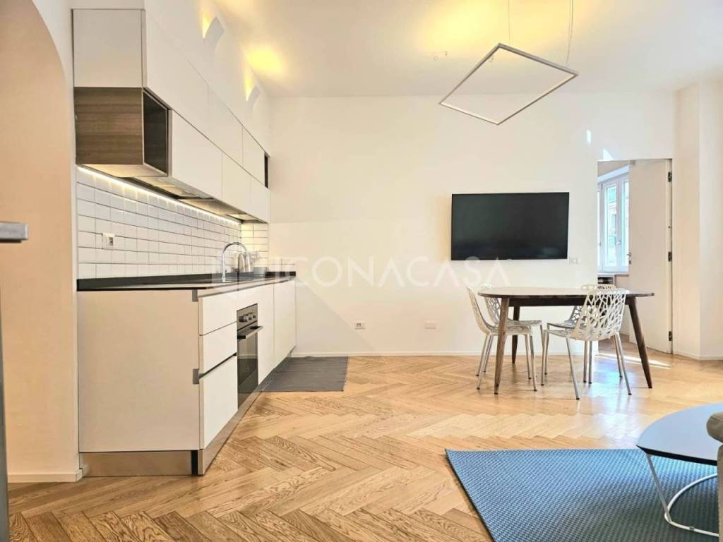 appartamento in vendita a Milano in zona Porta Venezia