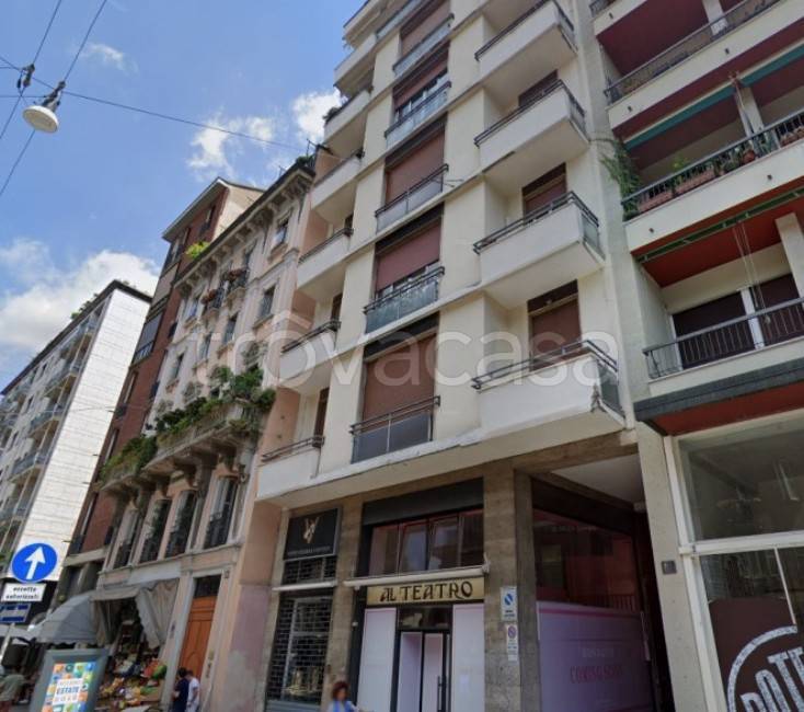 appartamento in vendita a Milano in zona Porta Garibaldi