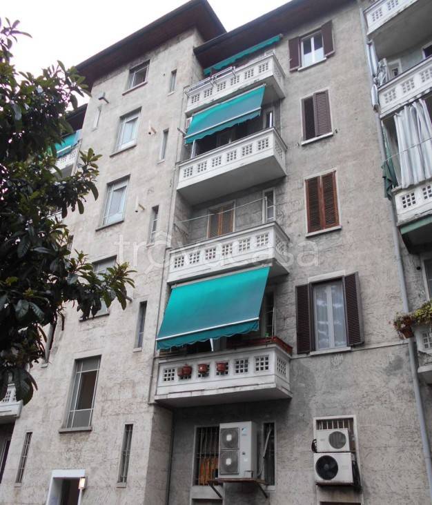 appartamento in vendita a Milano in zona Piazzale Lodi