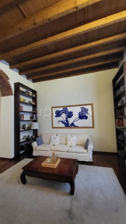 appartamento in vendita a Milano in zona Brera