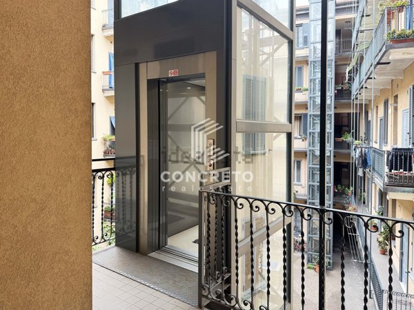appartamento in vendita a Milano in zona Porta Genova