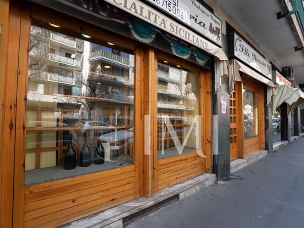 negozio in vendita a Milano in zona Maggiolina