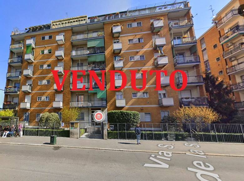 appartamento in vendita a Milano in zona Crescenzago