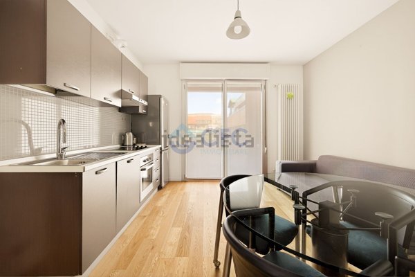 appartamento in vendita a Milano in zona Crescenzago
