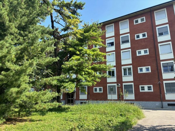 appartamento in vendita a Milano in zona Forlanini
