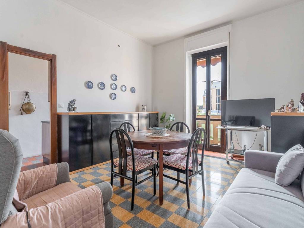 appartamento in vendita a Milano in zona Porta Genova