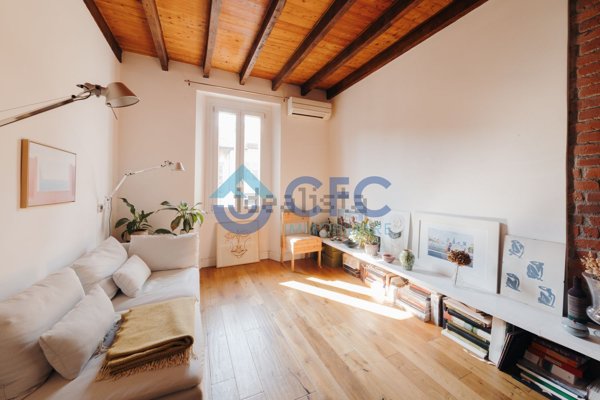 appartamento in vendita a Milano in zona Città Studi