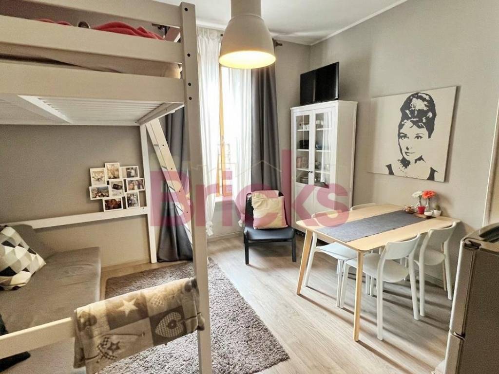 appartamento in vendita a Milano in zona Città Studi