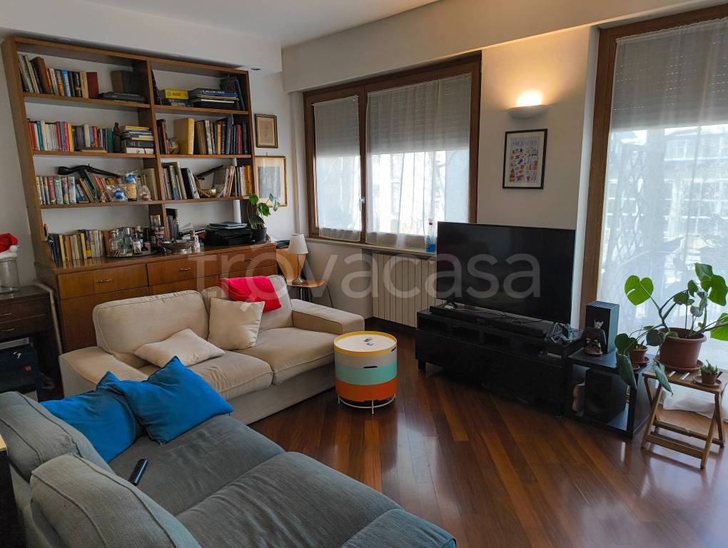 appartamento in vendita a Milano in zona San Siro