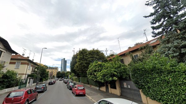 casa indipendente in vendita a Milano in zona Maggiolina