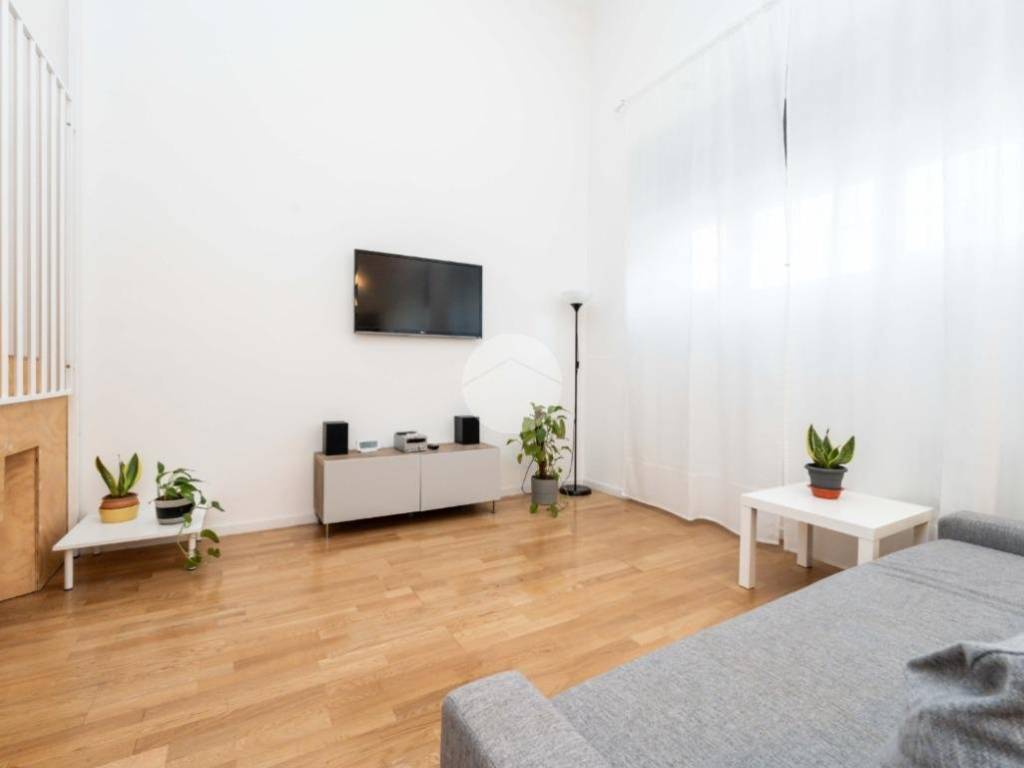 appartamento in vendita a Milano in zona Corvetto