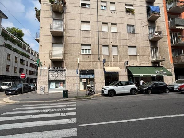 negozio in vendita a Milano in zona Porta Venezia