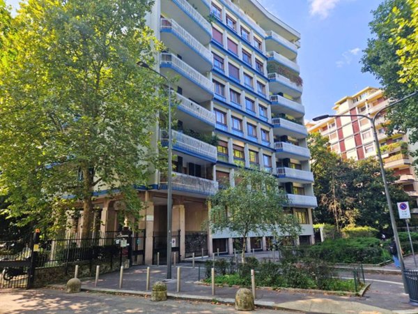 appartamento in vendita a Milano in zona Solari