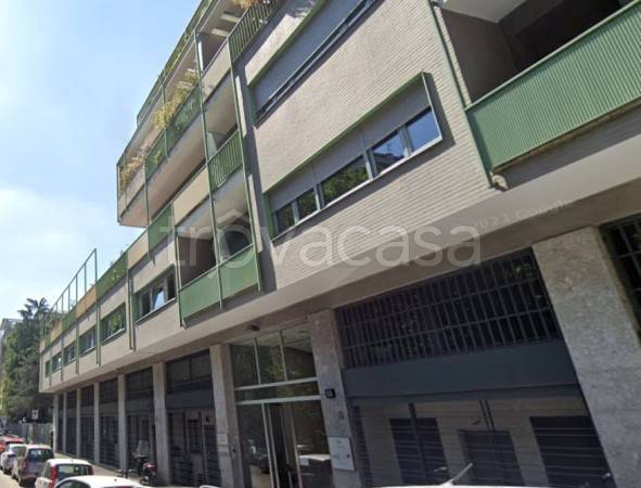 appartamento in vendita a Milano in zona Sempione