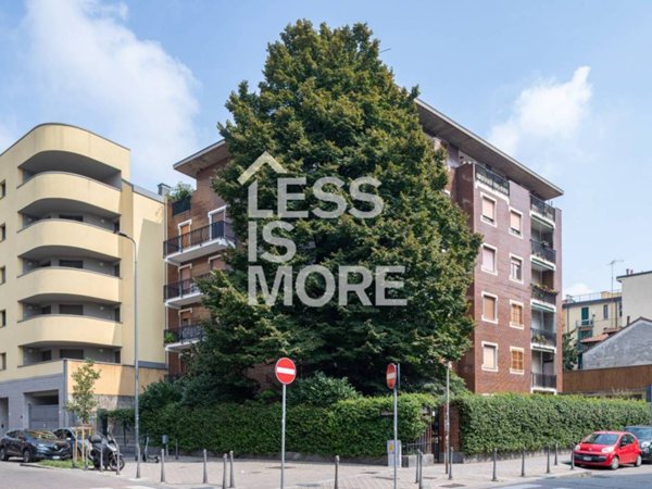 appartamento in vendita a Milano in zona Loreto