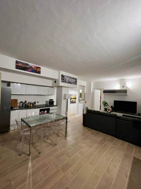 appartamento in vendita a Milano in zona Gorla