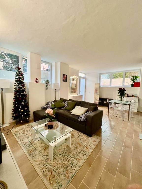 appartamento in vendita a Milano in zona Gorla