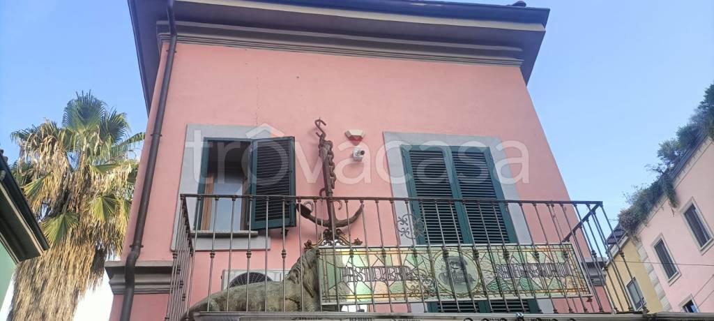 casa indipendente in vendita a Milano