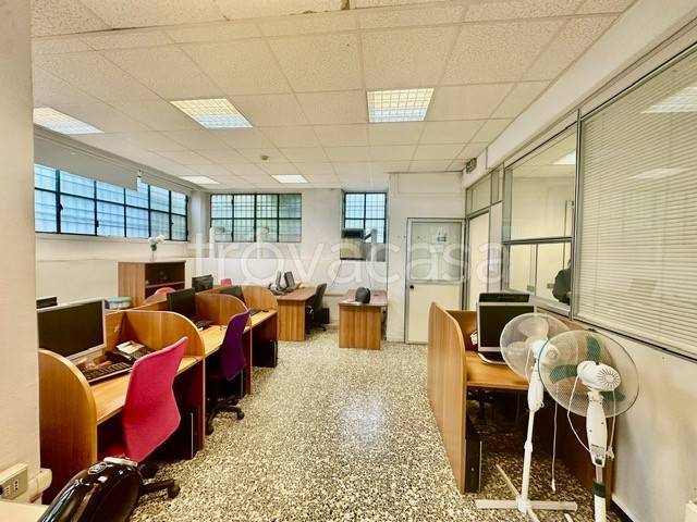 ufficio in vendita a Milano
