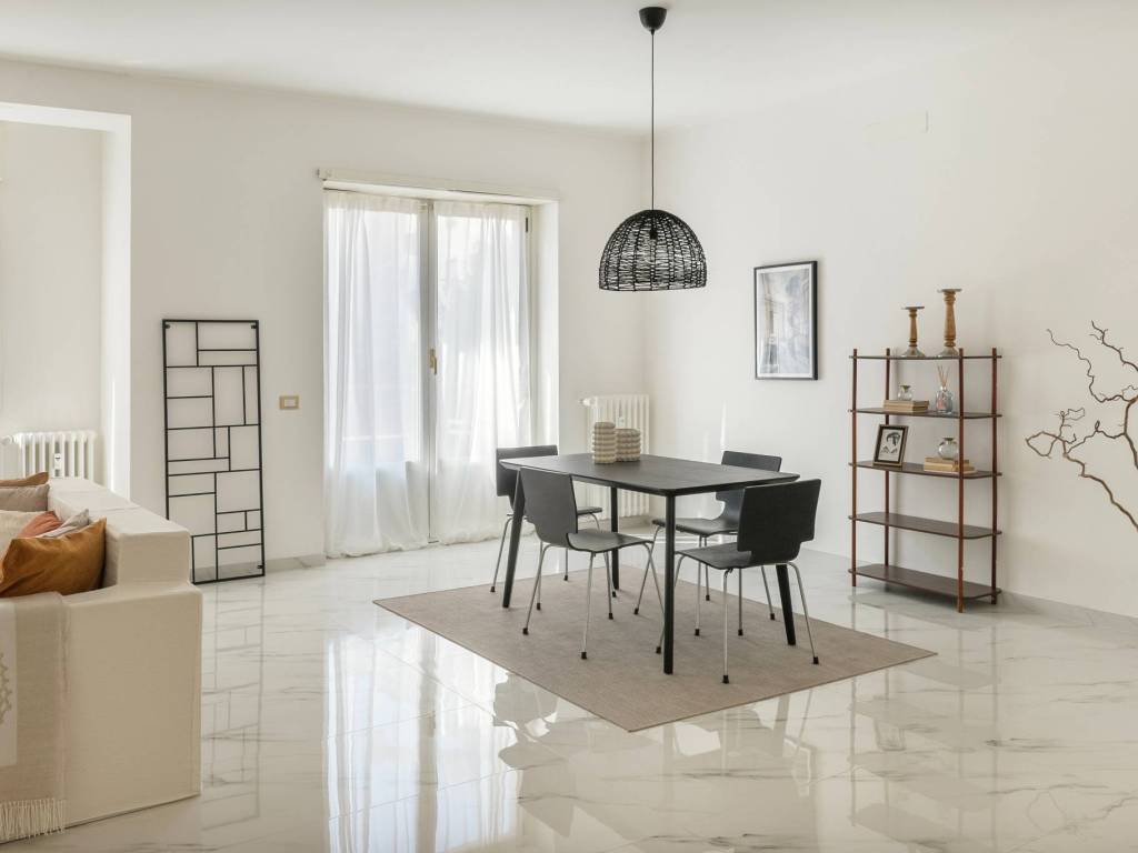 appartamento in vendita a Milano in zona Solari
