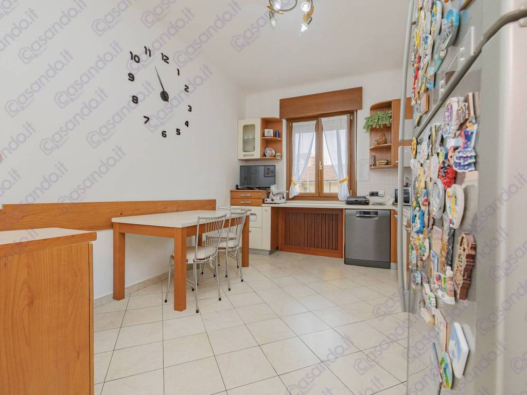 appartamento in vendita a Milano in zona Cagnola