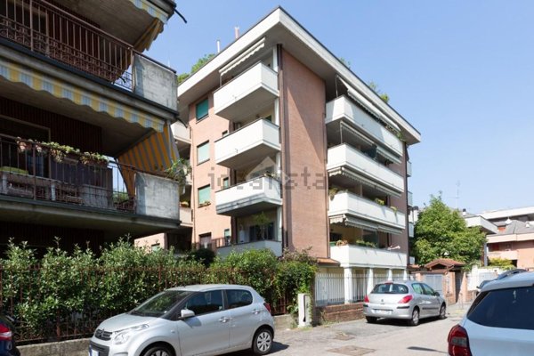 appartamento in vendita a Milano in zona Niguarda