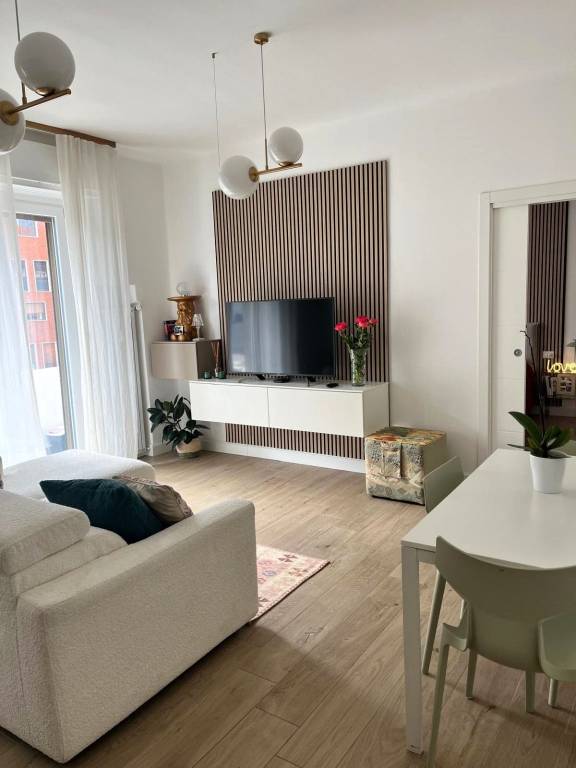 appartamento in vendita a Milano in zona Maggiolina
