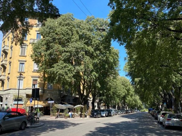 appartamento in vendita a Milano in zona Centro Direzionale