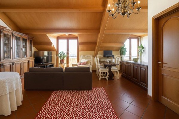 appartamento in vendita a Milano in zona Porta Genova