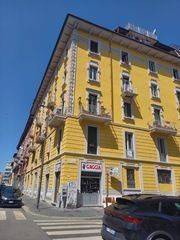 negozio in vendita a Milano