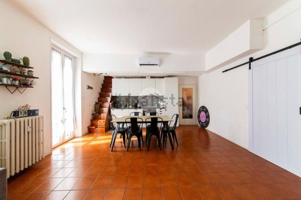 appartamento in vendita a Milano in zona Villapizzone