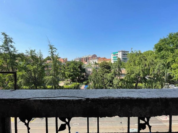 appartamento in vendita a Milano in zona Centro Direzionale