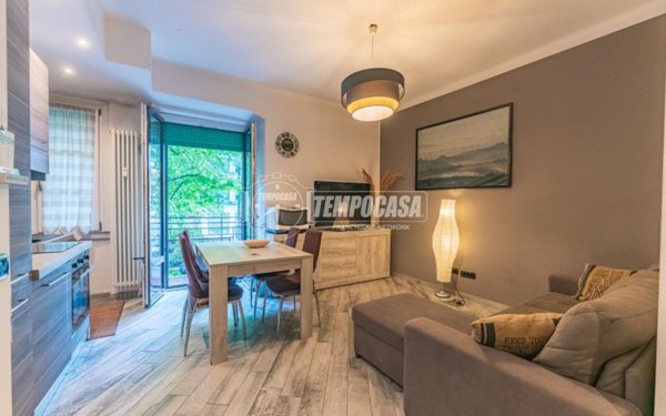 appartamento in vendita a Milano in zona Isola