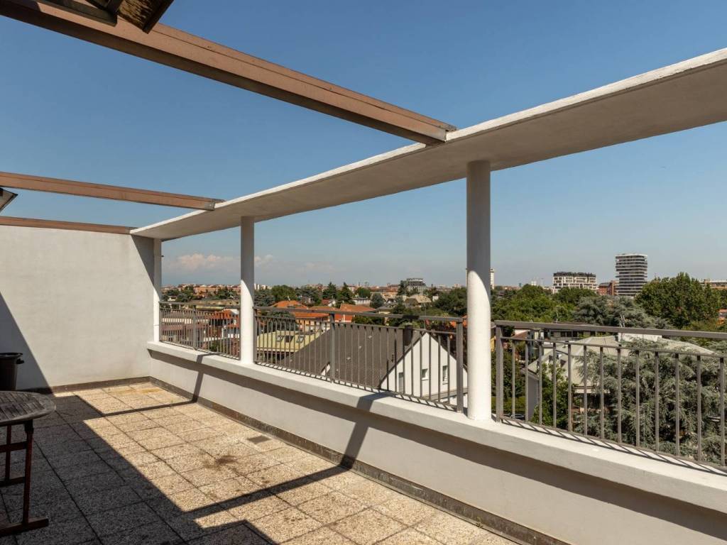 appartamento in vendita a Milano in zona Maggiolina