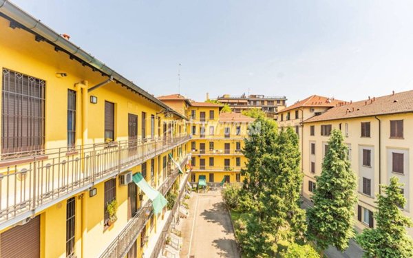 appartamento in vendita a Milano in zona Isola