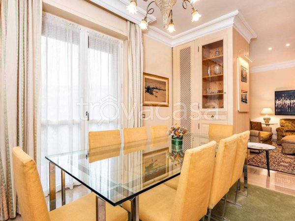 appartamento in vendita a Milano in zona Lorenteggio