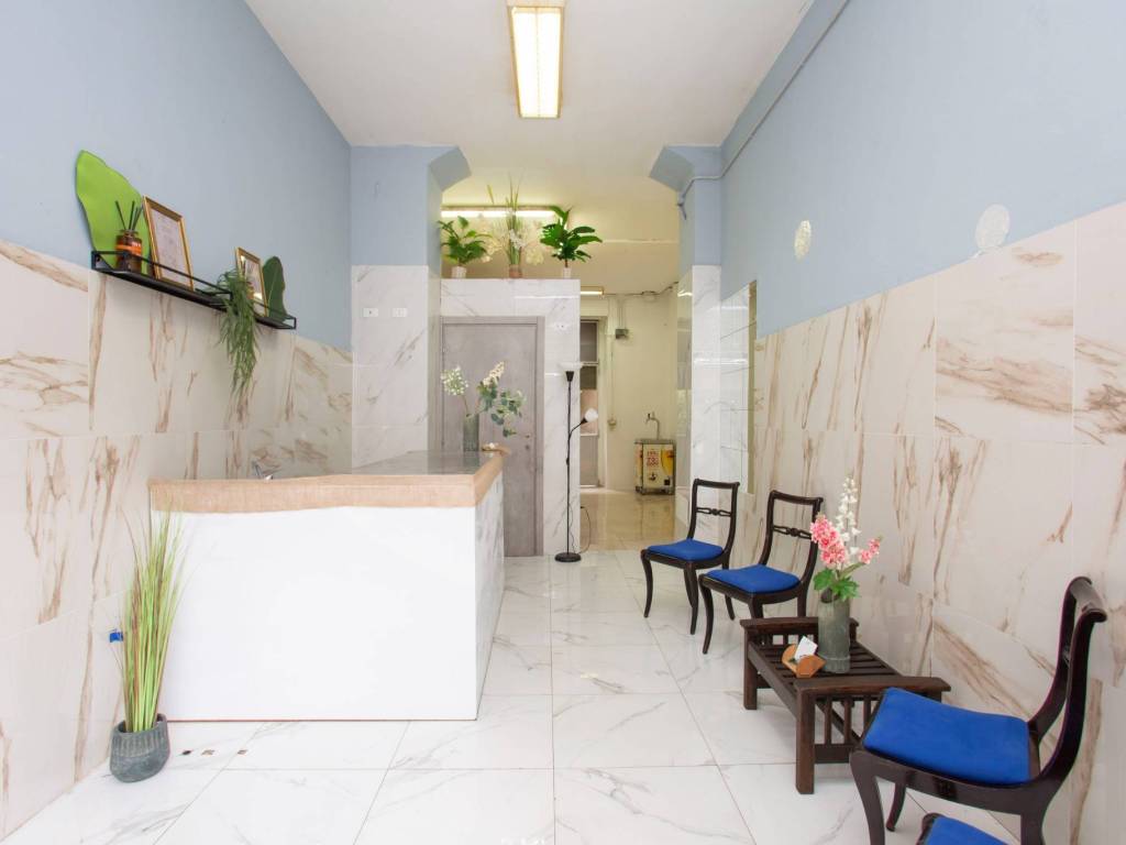 negozio in vendita a Milano in zona Porta Venezia