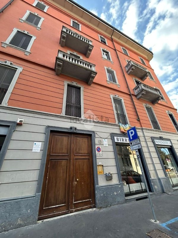 appartamento in vendita a Milano in zona Rogoredo
