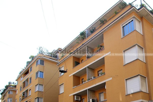 appartamento in vendita a Milano in zona Porta Venezia