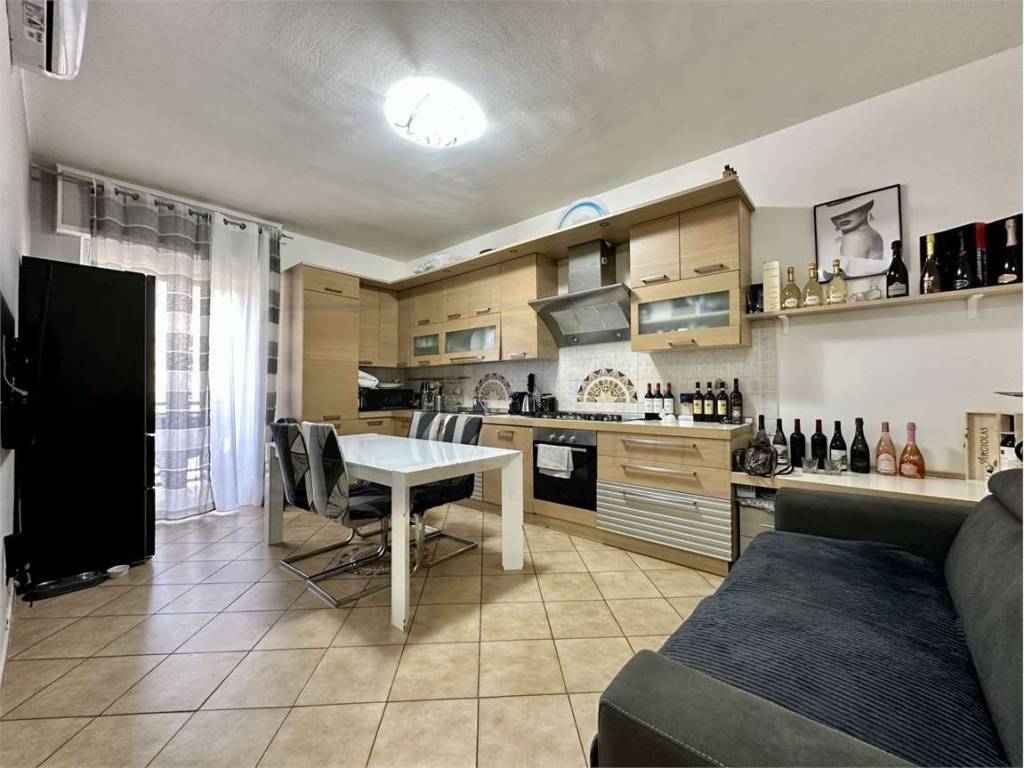 appartamento in vendita a Milano in zona Quarto Oggiaro